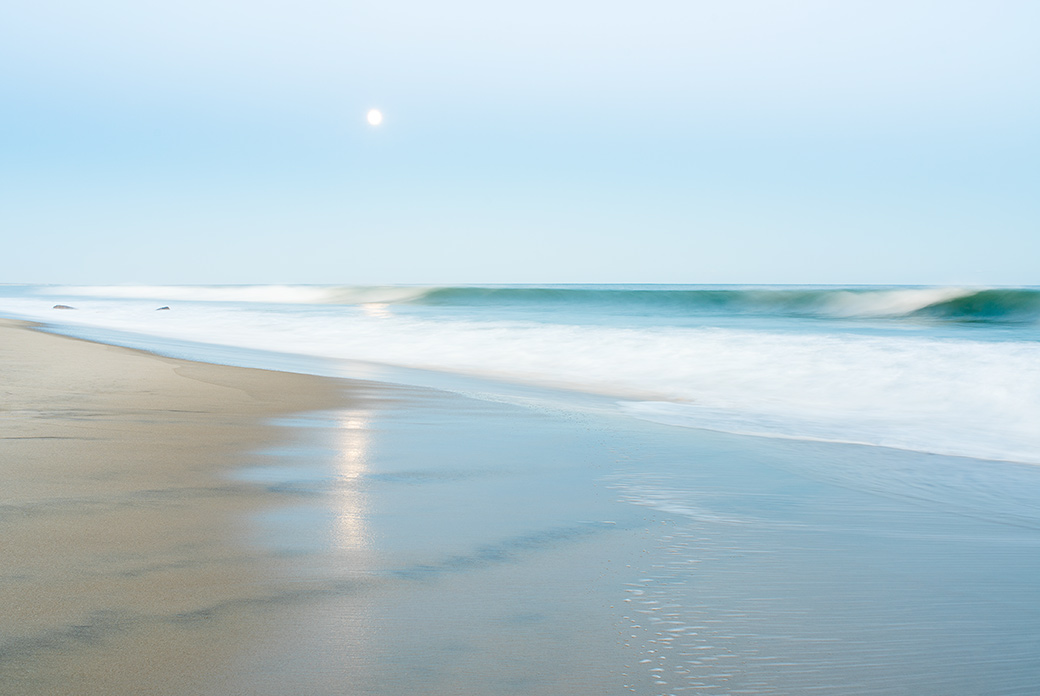 Lucy Vincent Beach 2016