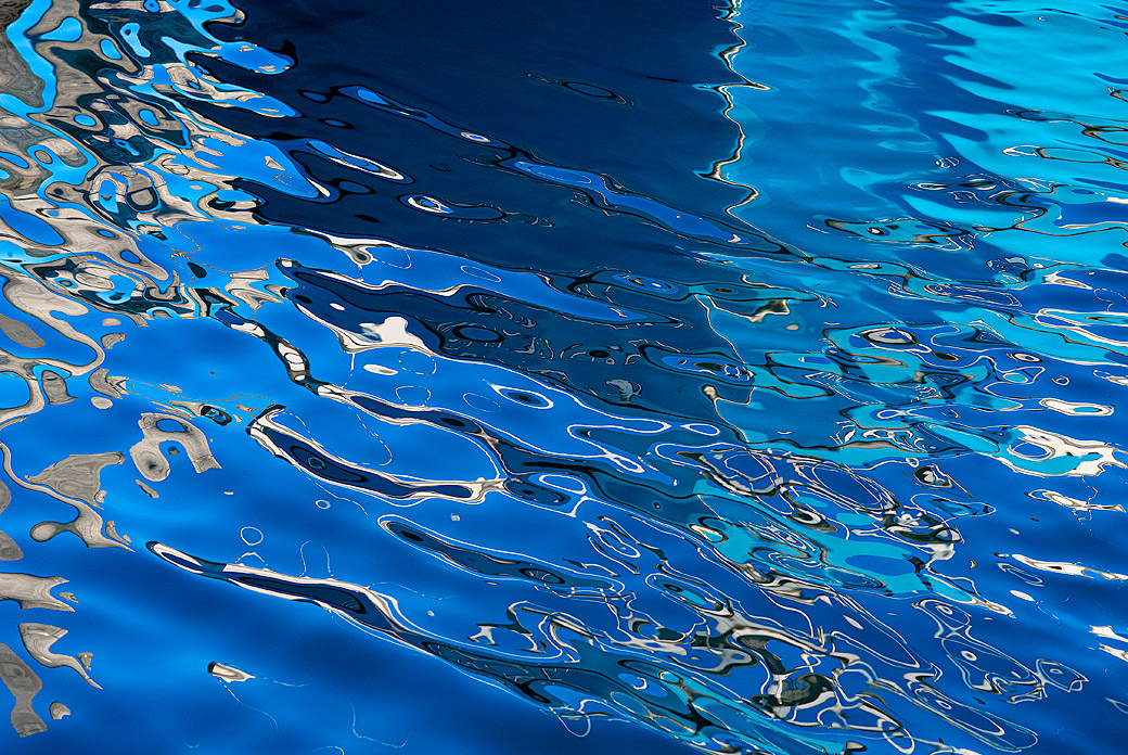 Blue Reflection Menemsha 2019